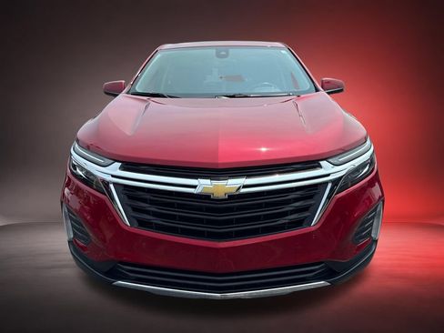 Certified 2024 Chevrolet Equinox LT FWD image 2