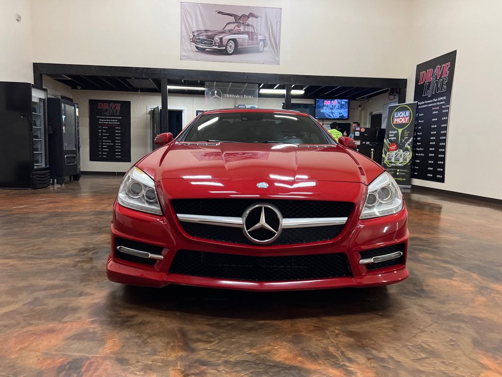 Used 2016 Mercedes-Benz SLK 350 image 4