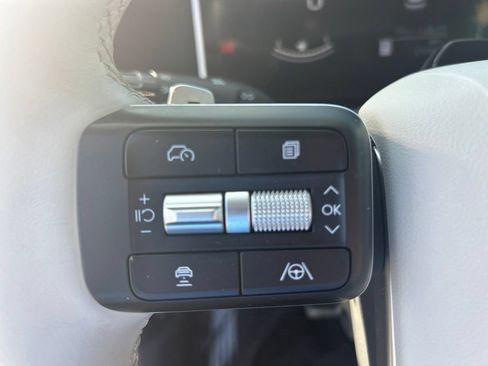 Used 2026 Hyundai Santa Fe SEL FWD image 43