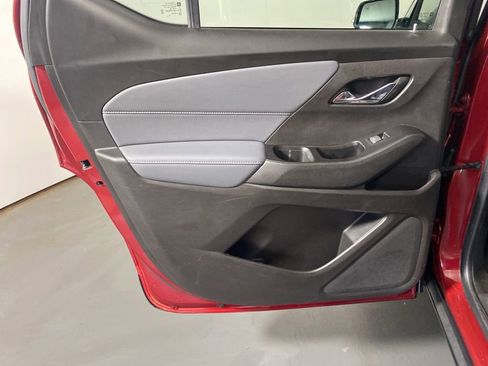 Used 2019 Chevrolet Traverse LT w/ LT Premium Package FWD image 25