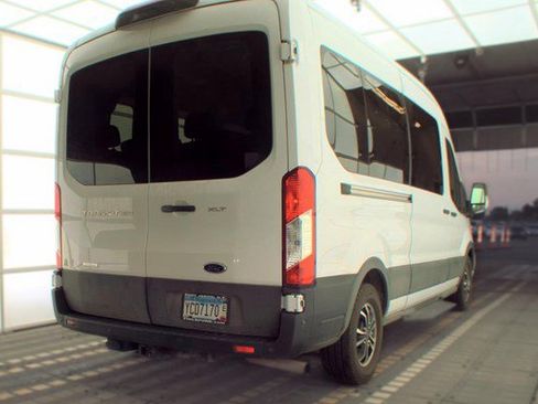 Used 2022 Ford Transit 350 XLT RWD image 4