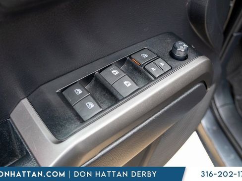 Used 2023 Toyota Tacoma SR5 image 17