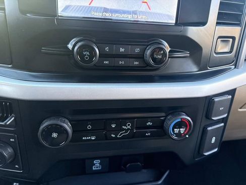 Used 2023 Ford F150 XLT image 25