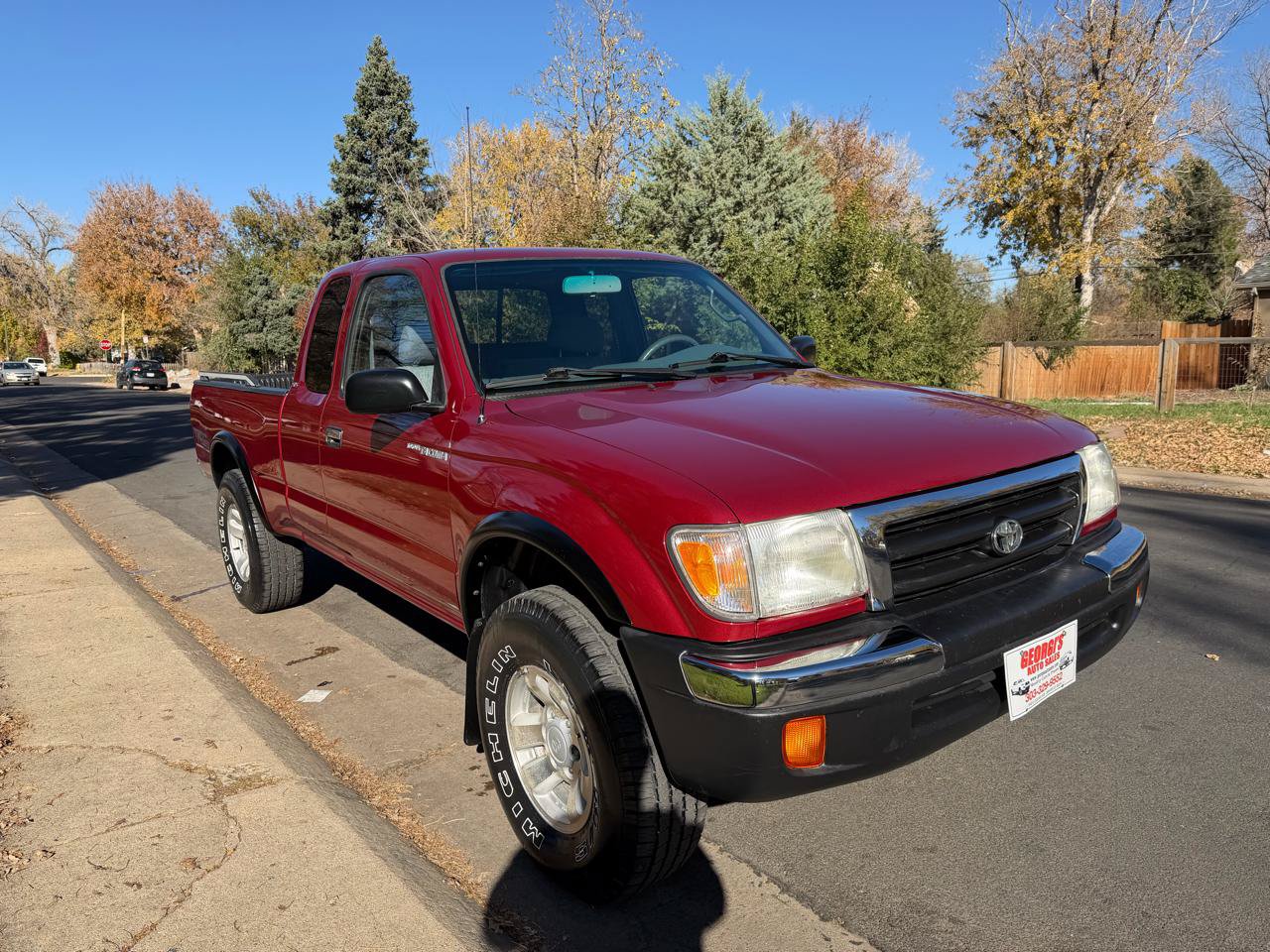 Used 1999 Toyota Tacoma 4x4 Xtracab V6 w/ SR5 Pkg image 7