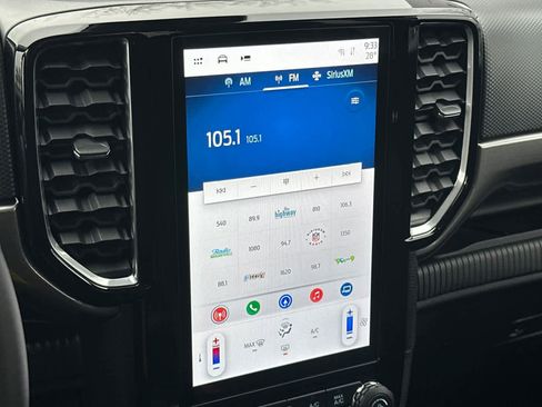 Certified 2025 Ford Ranger XLT w/ Chrome Accent Package image 17