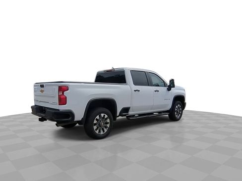 Certified 2024 Chevrolet Silverado 2500 Custom w/ Custom Convenience Package AWD/4WD image 8