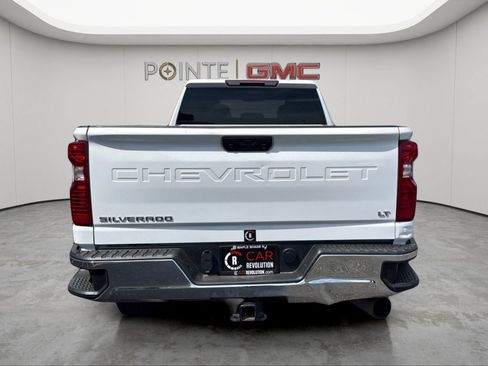 Used 2024 Chevrolet Silverado 2500 LT AWD/4WD image 6