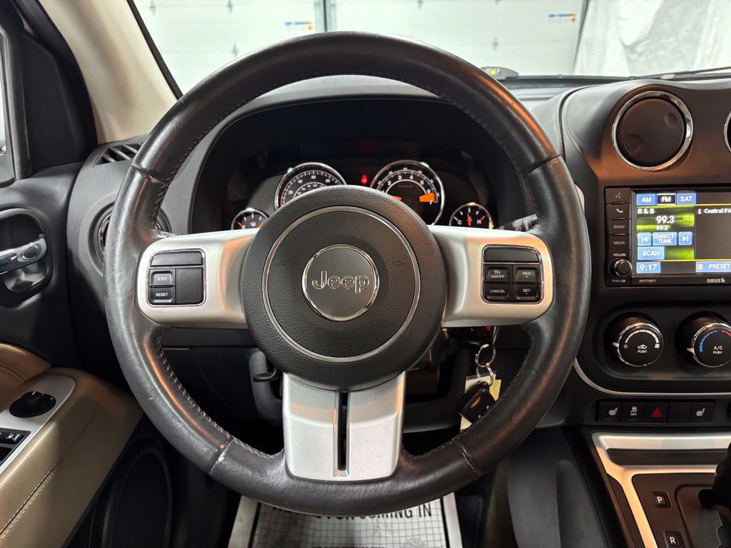 Used 2016 Jeep Compass High Altitude AWD/4WD image 18