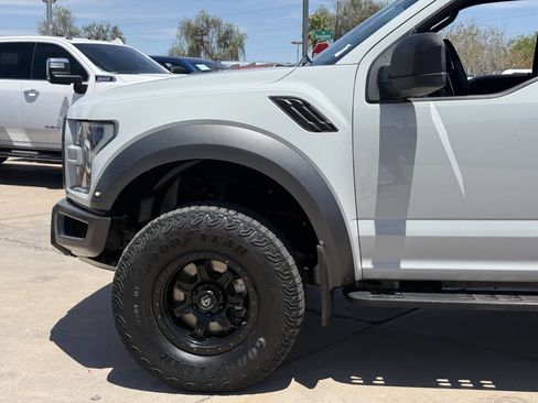 Used 2017 Ford F150 Raptor w/ Equipment Group 801A Mid AWD/4WD image 17