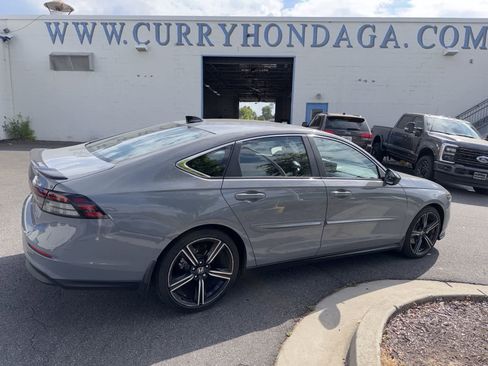 Used 2023 Honda Accord Sport image 10