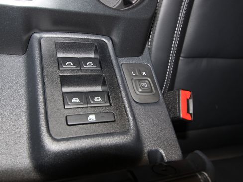 New 2025 Ford Bronco Outer Banks image 14