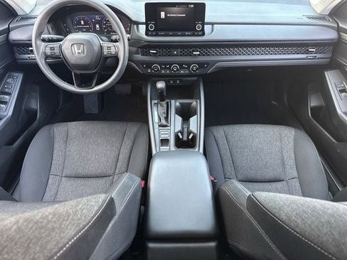 Used 2024 Honda Accord EX image 10