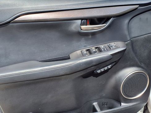 Used 2016 Lexus NX 200t FWD image 21