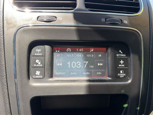 Used 2018 Dodge Journey SE w/ Connectivity Group FWD image 14