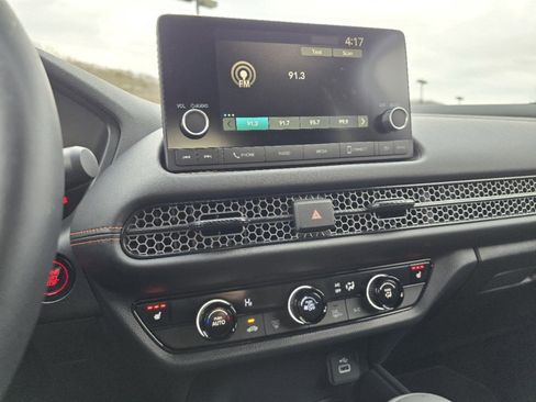 Used 2025 Honda HR-V Sport image 15