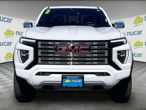 Used 2024 GMC Canyon Denali AWD/4WD image 2