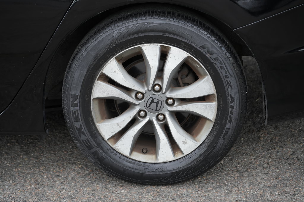 Used 2015 Honda Accord LX image 14