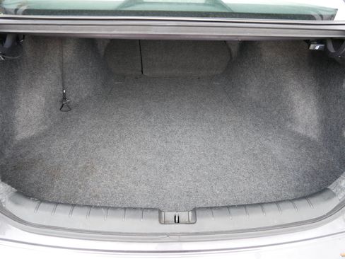 Used 2017 Honda Accord EX-L image 18