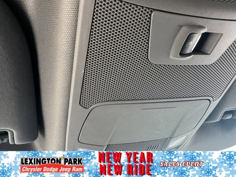 Used 2019 Ford F150 XLT w/ Equipment Group 302A Luxury image 22