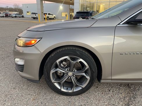 Used 2023 Chevrolet Malibu LT image 5