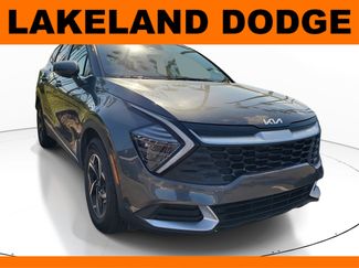 Used 2025 Kia Sportage LX video 1