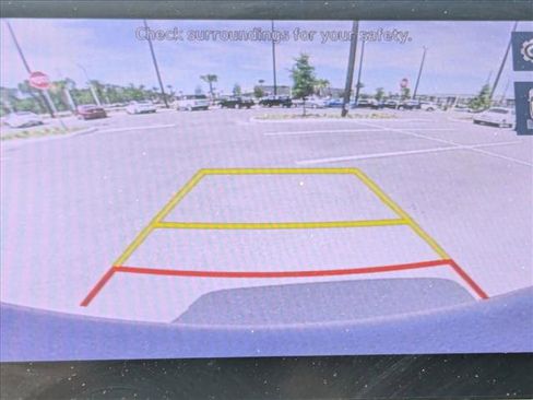 Used 2022 Hyundai Santa Cruz SEL image 11