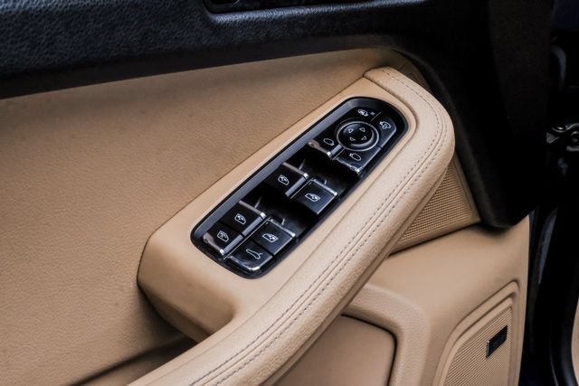 Used 2017 Porsche Macan S AWD/4WD image 63
