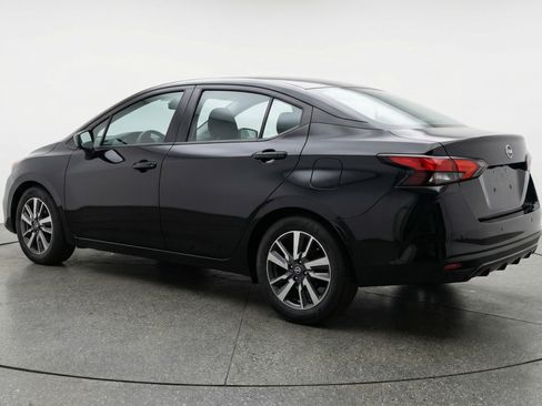 Used 2025 Nissan Versa SV FWD image 6