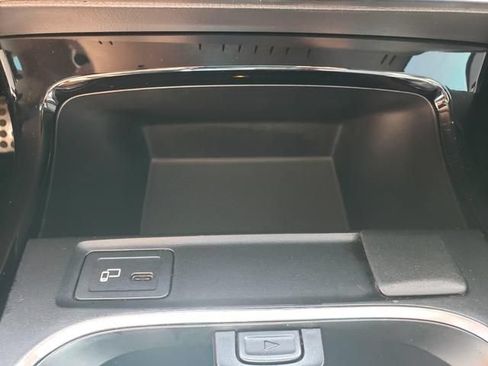 Used 2021 Mercedes-Benz A 220 4MATIC image 23