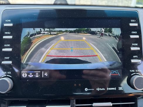 Used 2022 Toyota Avalon Touring w/ Advanced Safety Package image 11