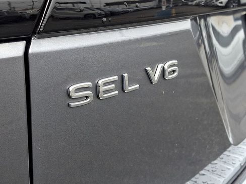Certified 2023 Volkswagen Atlas SEL R-Line AWD/4WD image 30