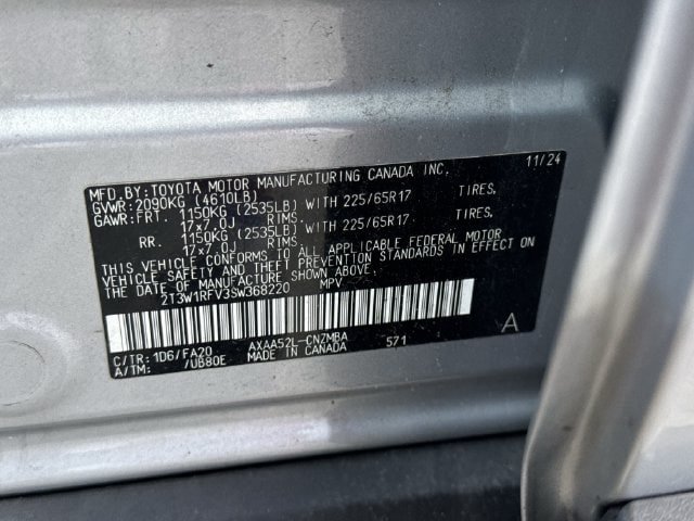Used 2025 Toyota RAV4 XLE FWD image 34