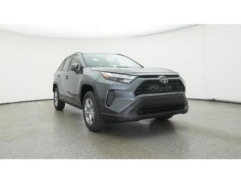 New 2025 Toyota RAV4 XLE AWD/4WD image 31