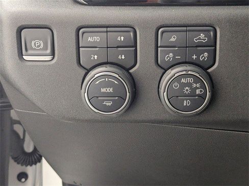 Certified 2022 Chevrolet Silverado 1500 High Country w/ High Country Premium Package image 15