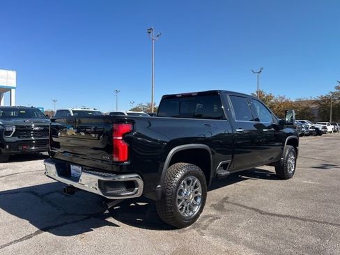 New 2026 Chevrolet Silverado 2500 LTZ w/ LTZ Convenience Package image 3