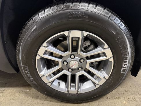 Used 2025 GMC Terrain Elevation AWD/4WD image 8