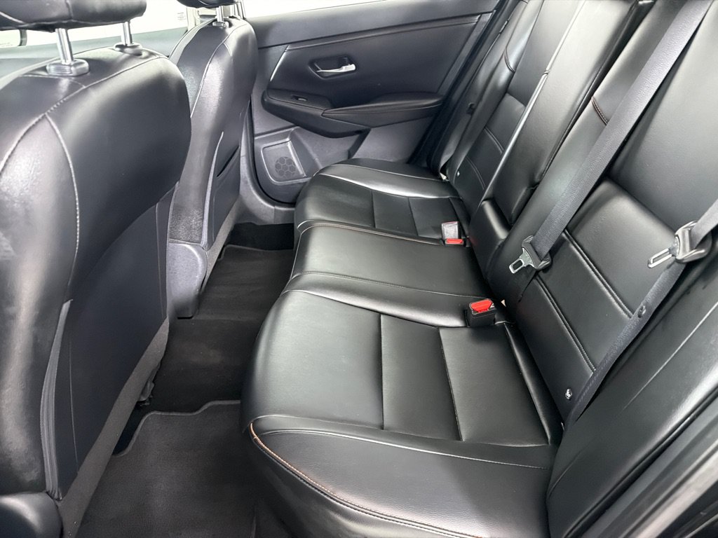 Used 2021 Nissan Sentra SR w/ SR Premium Package FWD image 20