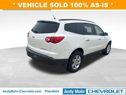 Used 2012 Chevrolet Traverse LT image 1