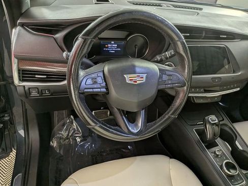 Used 2019 Cadillac XT4 Sport w/ Driver Awareness Package FWD image 19