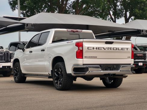 Used 2020 Chevrolet Silverado 1500 LTZ w/ LTZ Plus Package AWD/4WD image 5