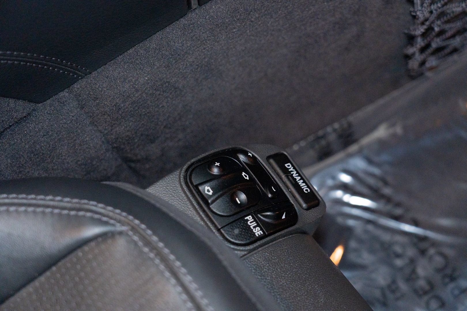 Used 2005 Mercedes-Benz E 55 AMG Sedan image 43