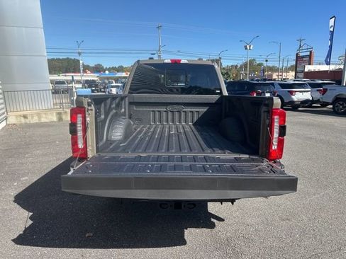 New 2026 Ford F250 XLT w/ XLT Premium Package RWD image 29