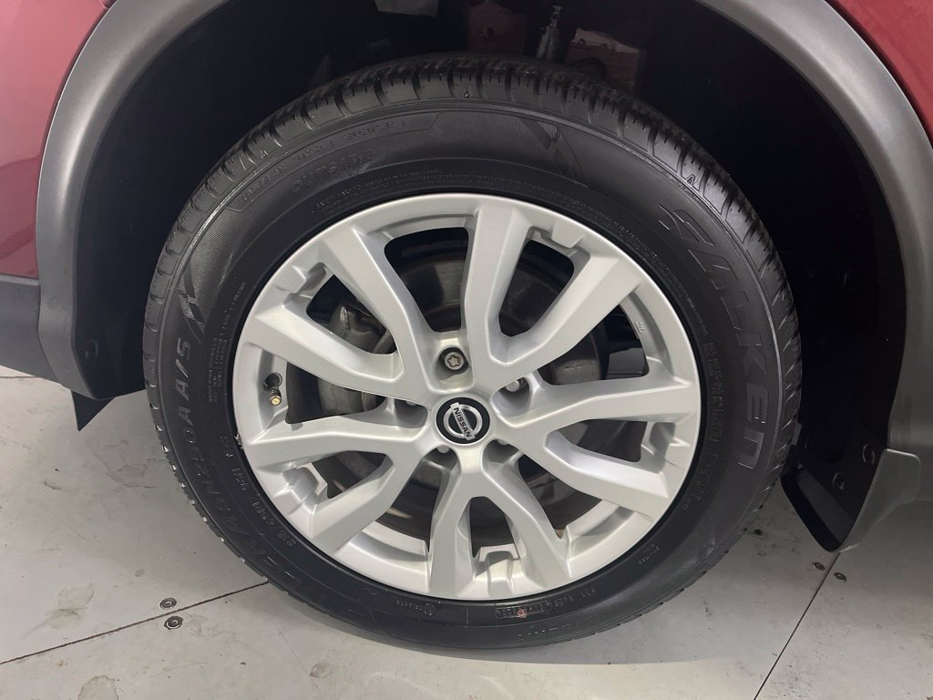 Used 2022 Nissan Rogue Sport SV AWD/4WD image 15