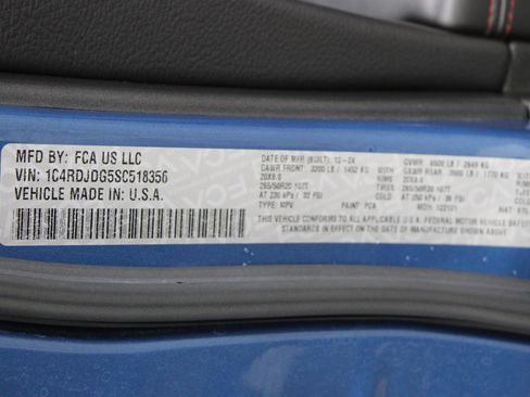 Used 2025 Dodge Durango GT AWD/4WD image 40