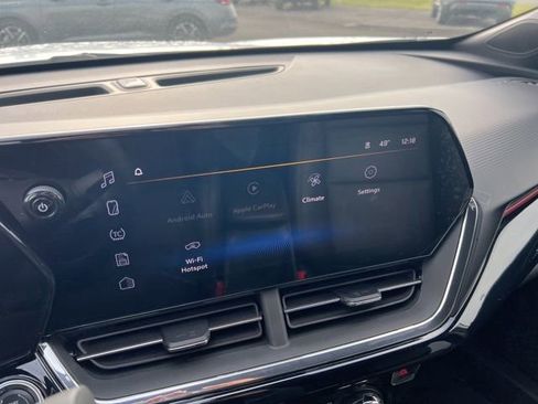 New 2025 Chevrolet Trax RS w/ Driver Confidence Package image 12