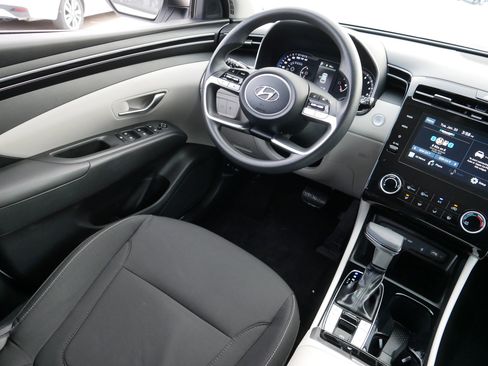 Used 2023 Hyundai Tucson SEL image 9
