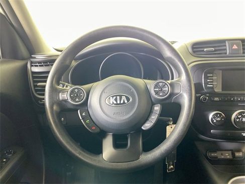 Used 2017 Kia Soul image 34