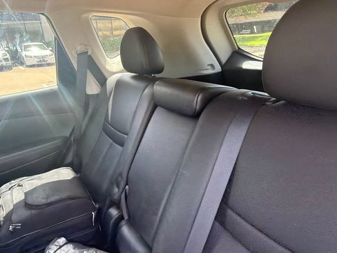 Used 2018 Nissan Rogue SL AWD/4WD image 11