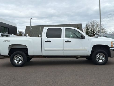 Used 2007 Chevrolet Silverado 2500 LT image 3