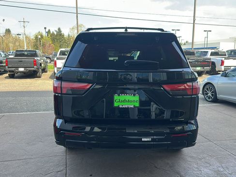New 2026 Toyota Sequoia Platinum AWD/4WD image 5